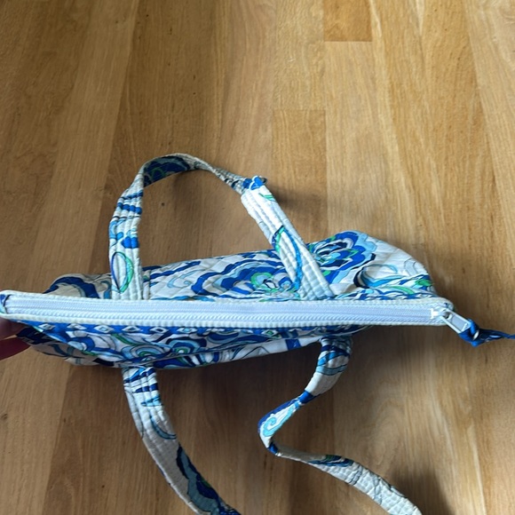 Vera Bradley Mediterranean White Purse - Picture 7 of 16